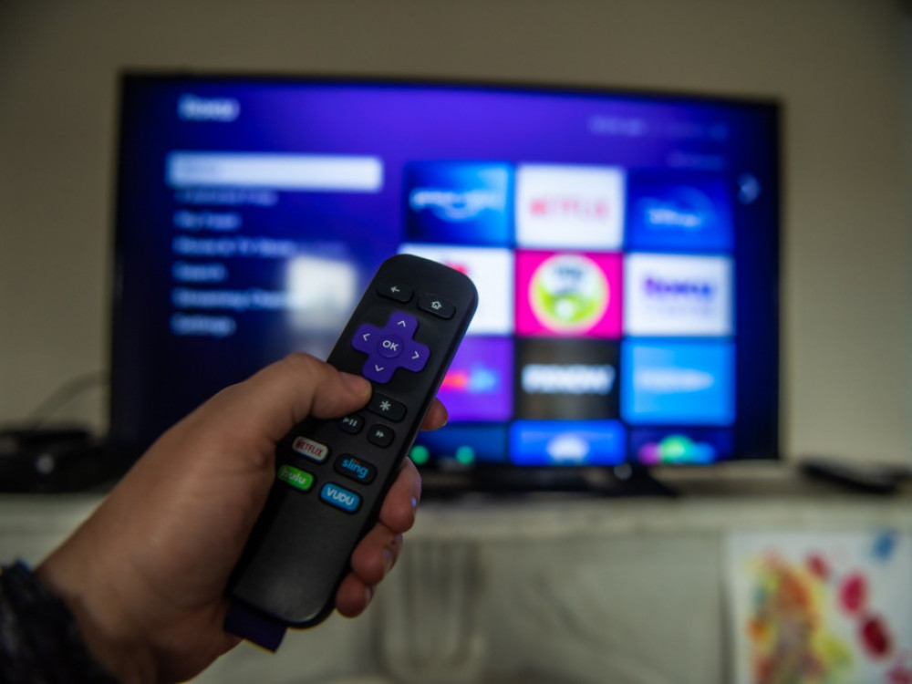 Пет вести за почеток на денот: „Нетфликс“, станови и камати