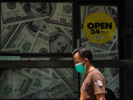 Силниот долар направи глобален хаос, а тоа е само почеток