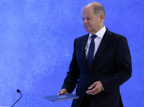 Германскиот канцелар Шолц ја обвини Русија за уцена