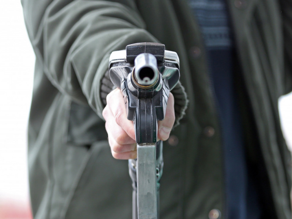 Бензините поевтинуваат за денар, а дизелот за денар и пол