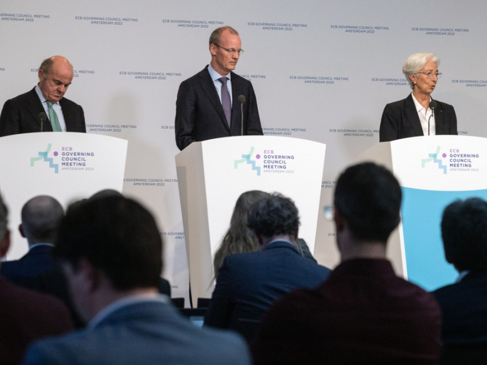 ЕЦБ одржува вонреден состанок за распродажбата на обврзници