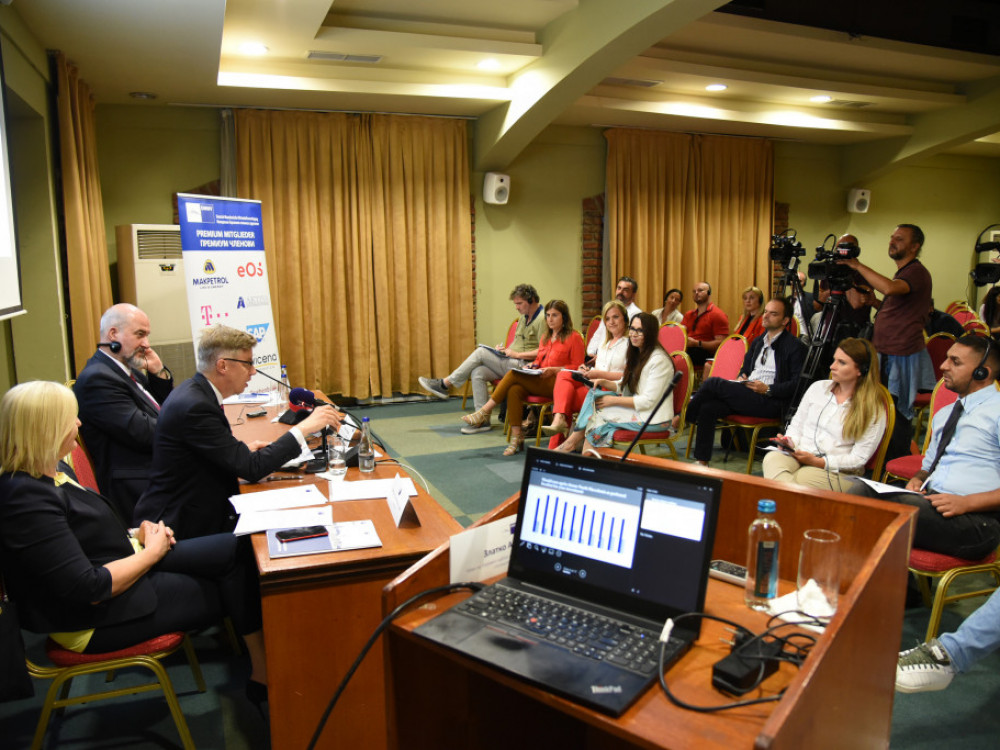 Дури 64,3 отсто од компаниите очекуваат прекин во снабдувањето