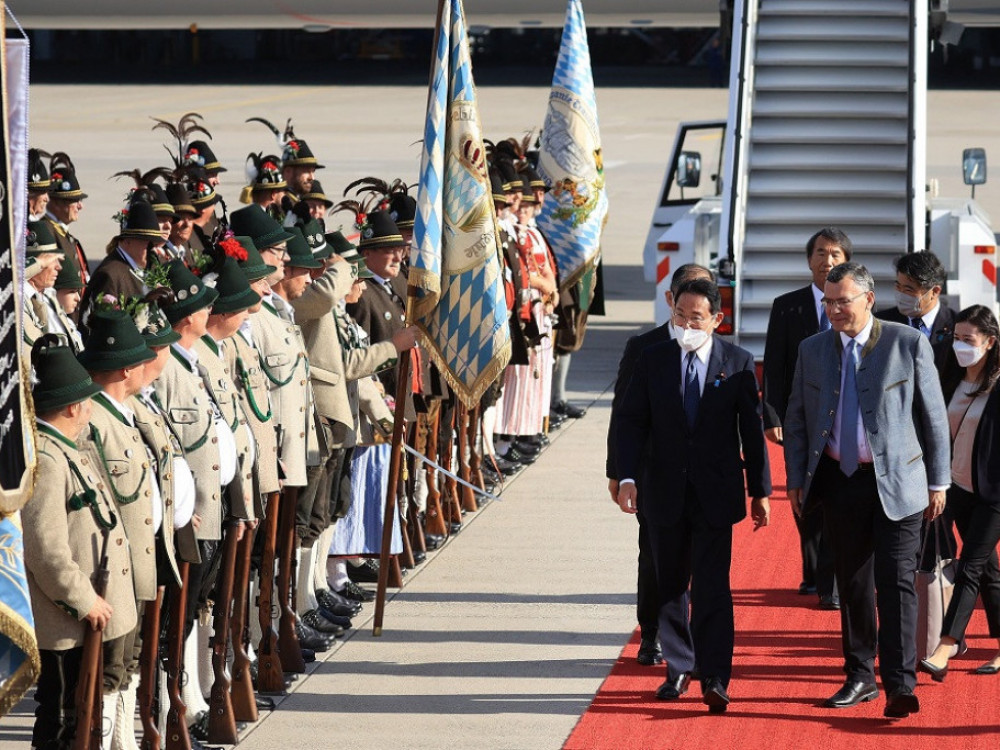 Г7 самит: Ограничена цена на руската нафта и забрана за увоз на злато