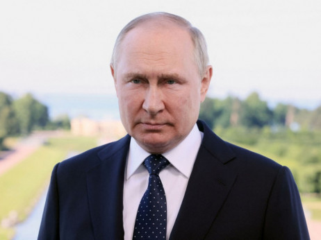 Указ на Путин може да ги истера странските партнери од важен проект за гас