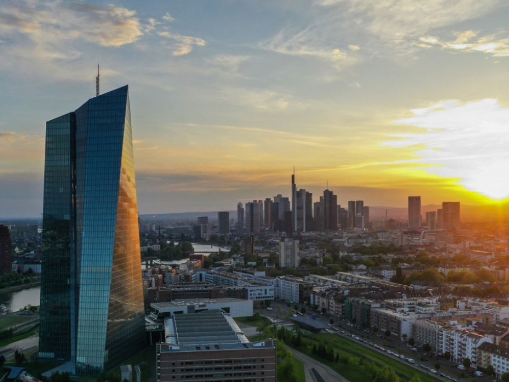 ЕЦБ во завршна фаза пред подигањето на каматите