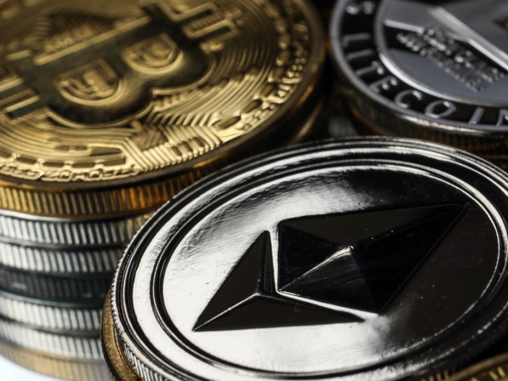 Биткоинот се повлекува под 20.000 долари