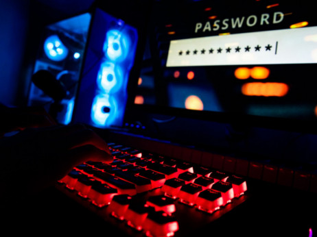 Хакерите во крипто светот годинава украле над 3 милијарди долари