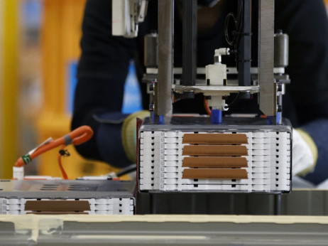Кинески доставувач на батерии планира да отвори пет фабрики во Европа