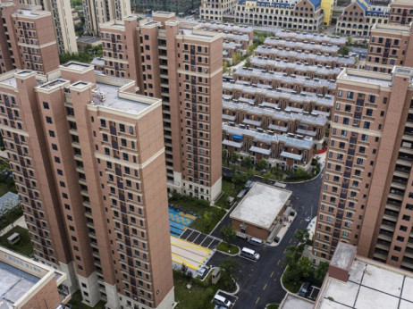 Кинеските банки ги намалуваат каматите за станбени кредити