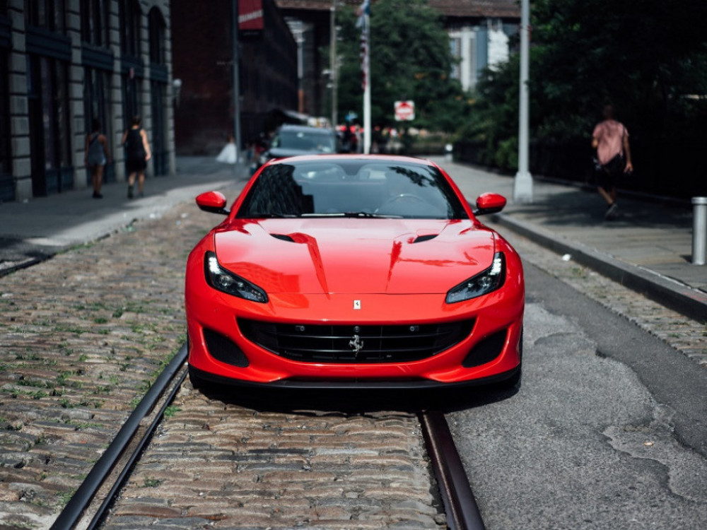 Возилата од 'Ферари' стануваат уште поскапи