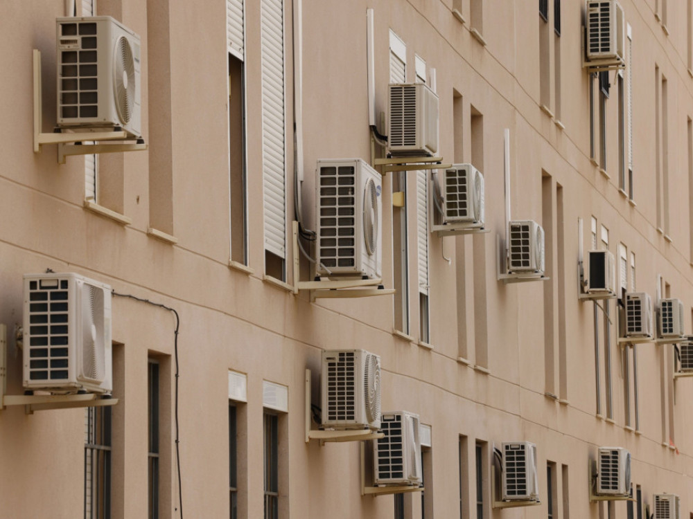 Струјата руши рекорди: во Германија 800 евра, во Франција над 1.000