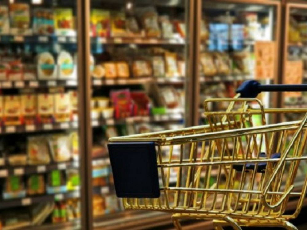 Следната недела се замрзнува цената на 50 основни прехранбени производи