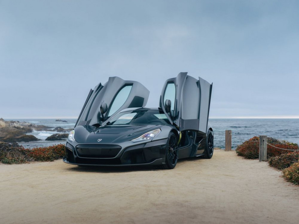 Блумберг тест: Римац Невера креира историја на електричната подвижност