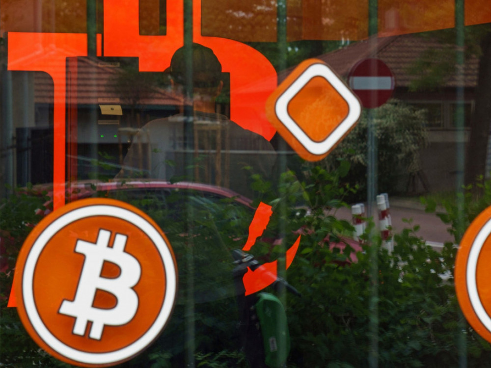 Биткоинот надмина 30.000 долари за првпат од јуни 2022