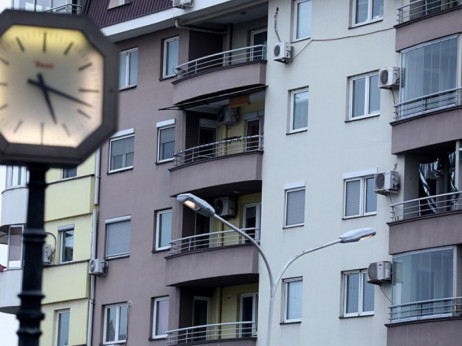 Пет вести за почеток на денот: Апсурдни цени на становите во Скопје...
