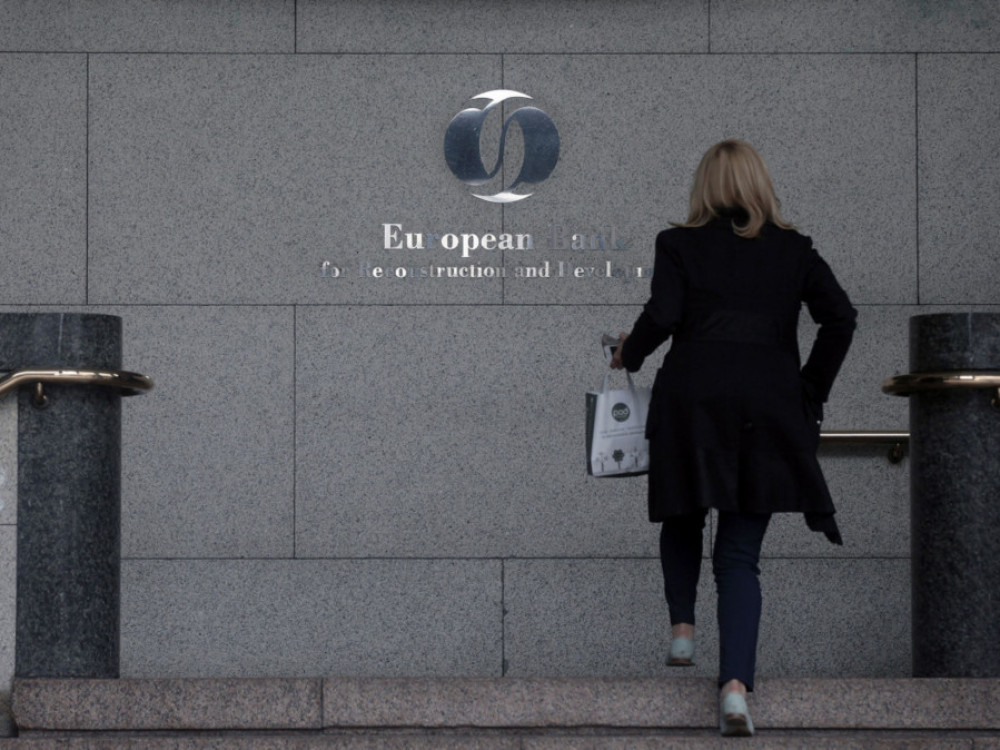 ЕБРД ги намали прогнозите за економски раст во Македонија