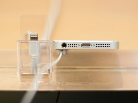 Apple ќе мора да користи нов полнач, ЕУ гласаше за USB-C