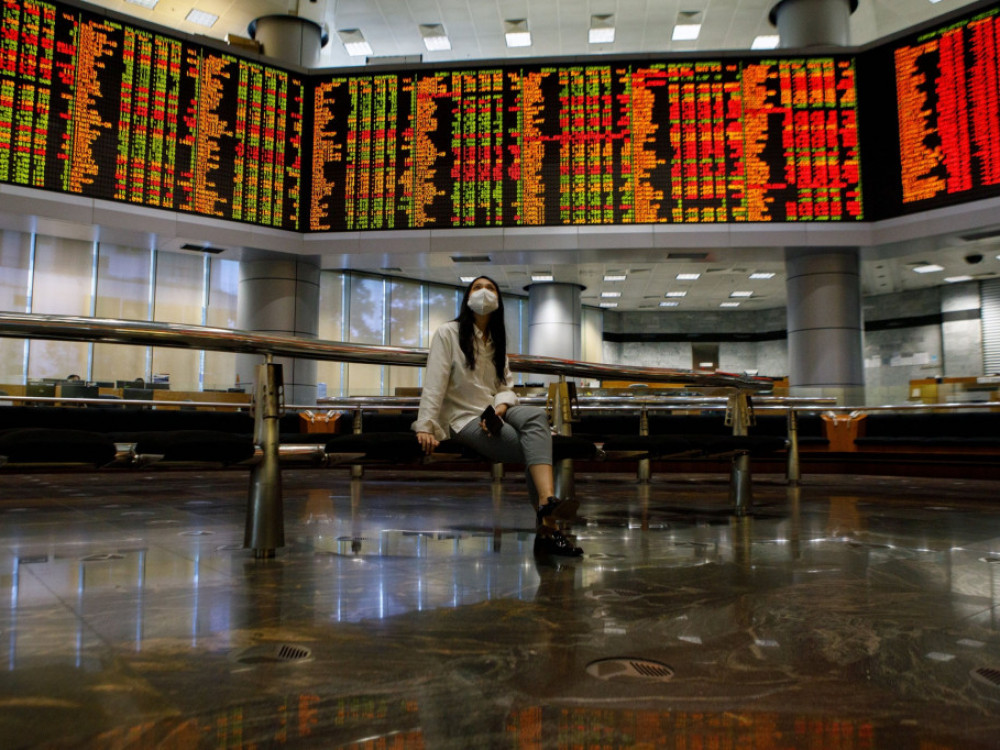 Нов пад на акциите поради загриженоста за инфлацијата и можната рецесија