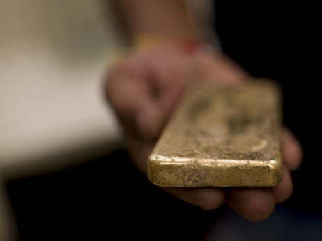 Вредноста на златото падна на тринеделен минимум