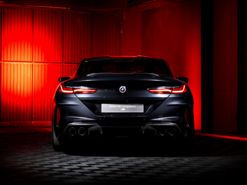 БМВ инвестира две милијарди евра во фабрика во Унгарија