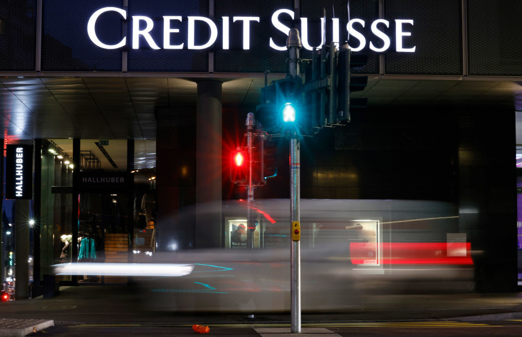 Credit Suisse собира 4 милијарди долари за да го финансира својот ремонт