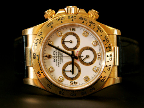Луксузните часовници сè уште се подобри од акции и крипто