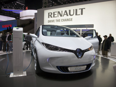 Рено го издвојува бизнисот со електрични возила, се надева на 10 милијарди евра