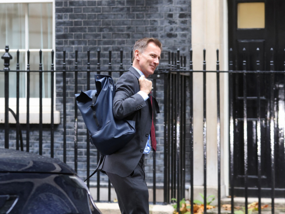 Пократка рецесија - цел на новиот финансиски план во Британија