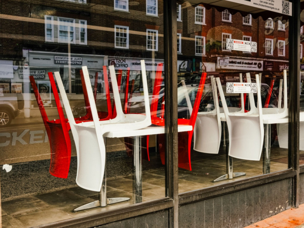 Рецесијата во Обединетото Кралство се влошува