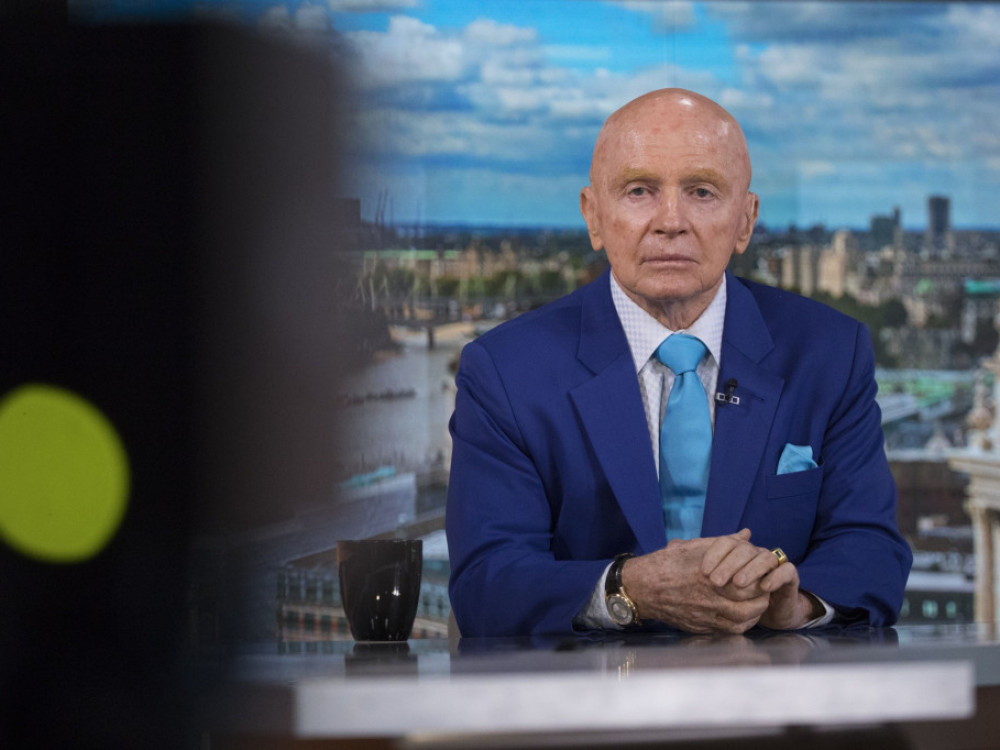 Мобиус: Биткоинот ќе падне на 10.000 долари на овој опасен пазар