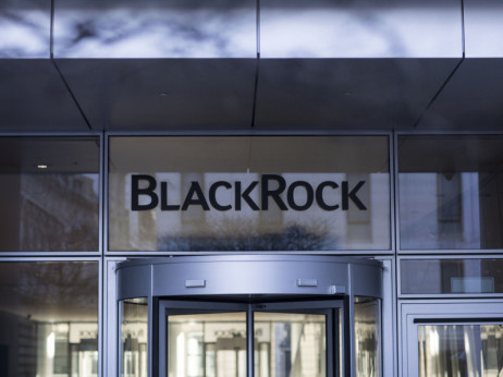 „Блекрок“ ќе продава хартии од вредност од пропаднатите банки