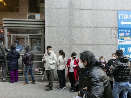 Шангај повторно ги затвора училиштата поради ширење на ковид