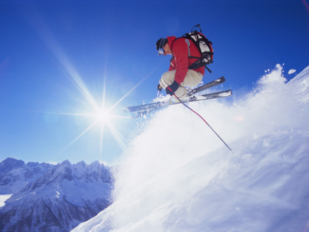 Пет скијачки дестинации што се поевтини од најпопуларните, а исто толку престижни