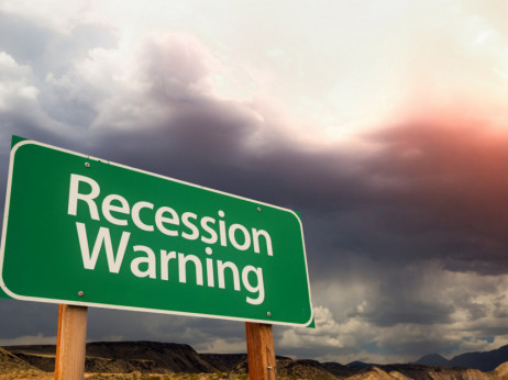 Рецесијата во САД е многу веројатна
