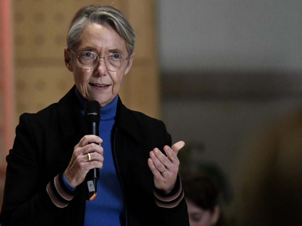 Французите дебатираат за зголемување на границата за пензионирање