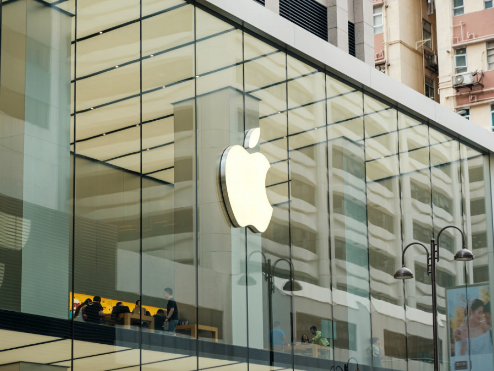 Стартап обвинува дека „Епл“ им се заканува на вработените кои „ќе се осмелат да си заминат“