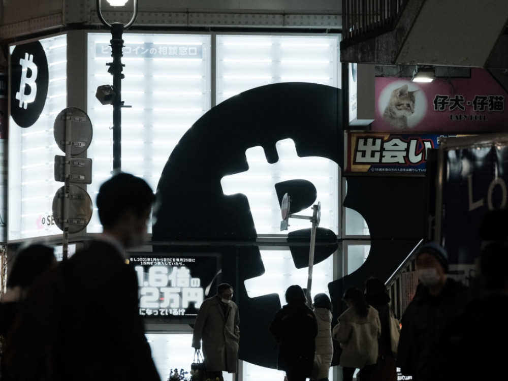 Биткоинот се соочува со прв дводневен пад во 2023 година