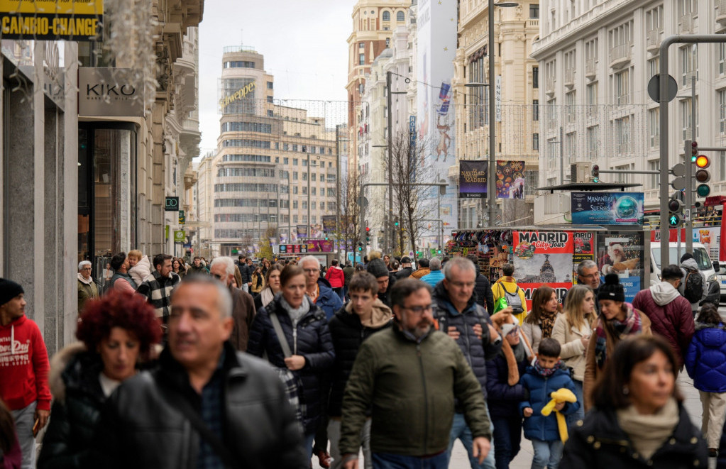 Шпанските штедачи незадоволни од банките - купуваат државни обврзници