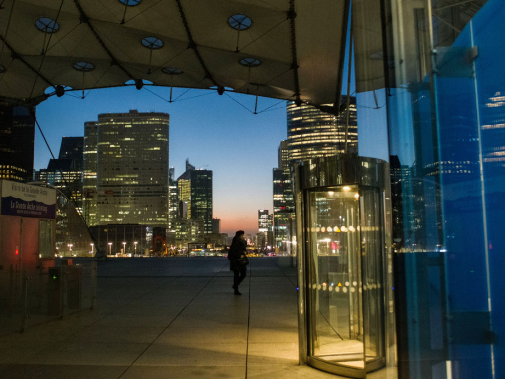 Франција ќе избегне рецесија зимава, смета централната банка