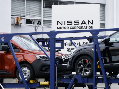 „Нисан“ повлекува 1,38 милиони возила од САД, Европа и Јапонија