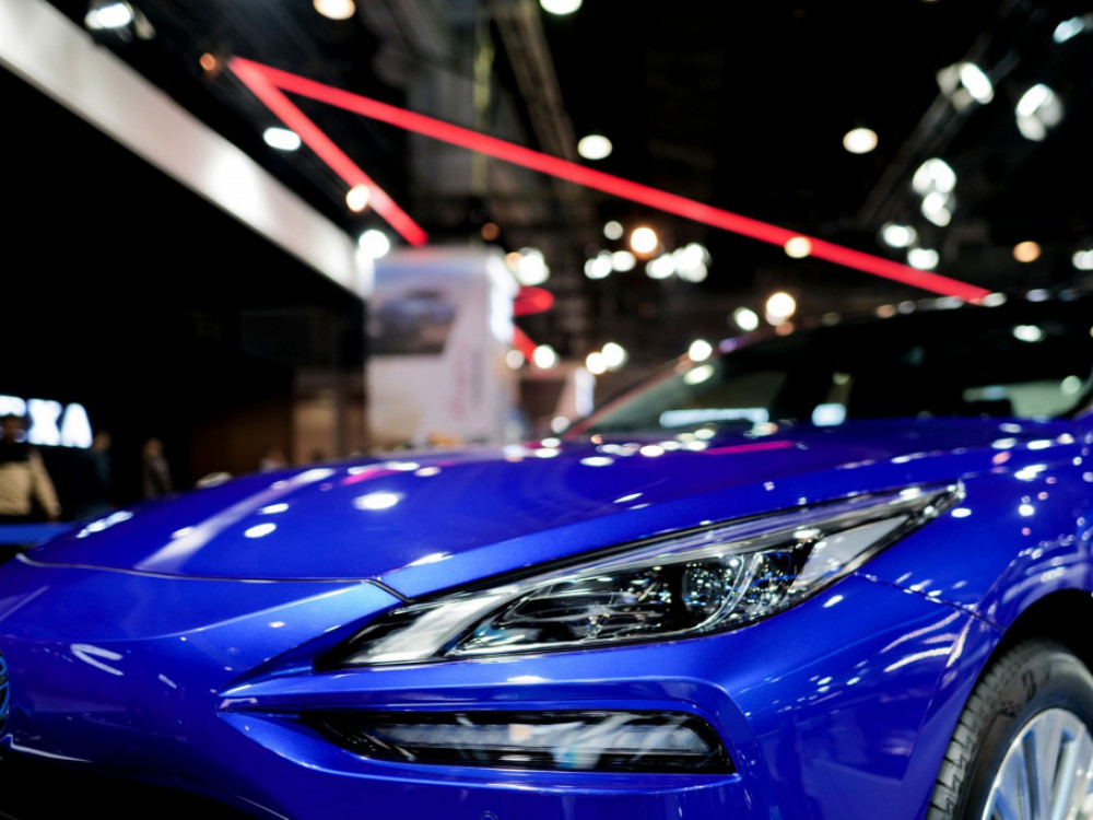 Продажбата на електрични возила надмина една илјада милијарди долари