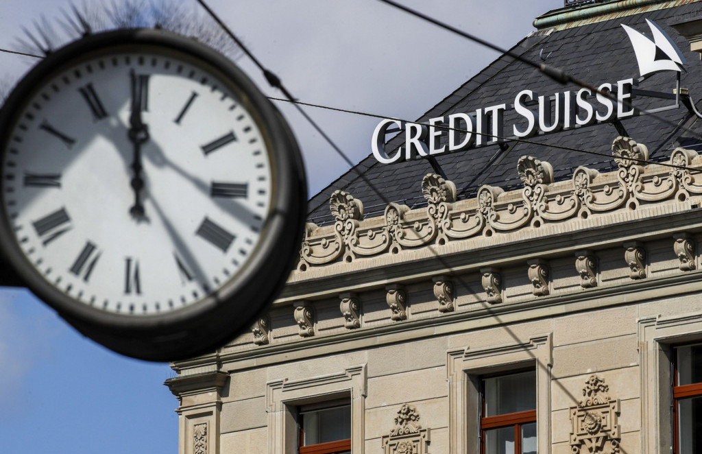 „Кредит суис“ го одложи објавувањето на годишниот извештај