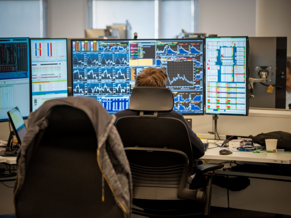 Ризикот за кинескиот раст им штети на азиските акции