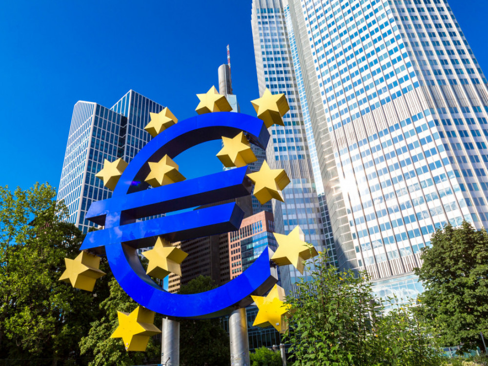ЕЦБ ги зголеми стапките по десетти пат