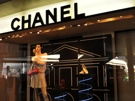 Наследникот на „Шанел“ стана најбогатиот жител на Швајцарија