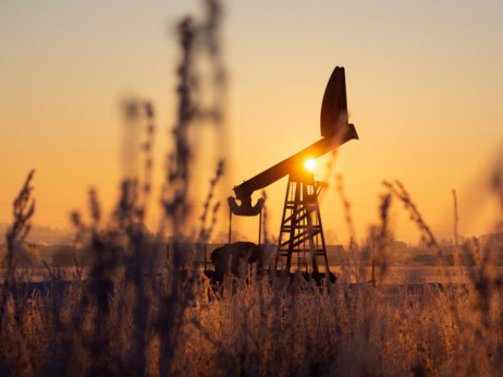 Цената на нафтата падна по најавите на Пауел