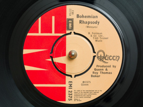 Ракописот на песната „Bohemian Rhapsody“ продаден на аукција за 1,6 милион евра