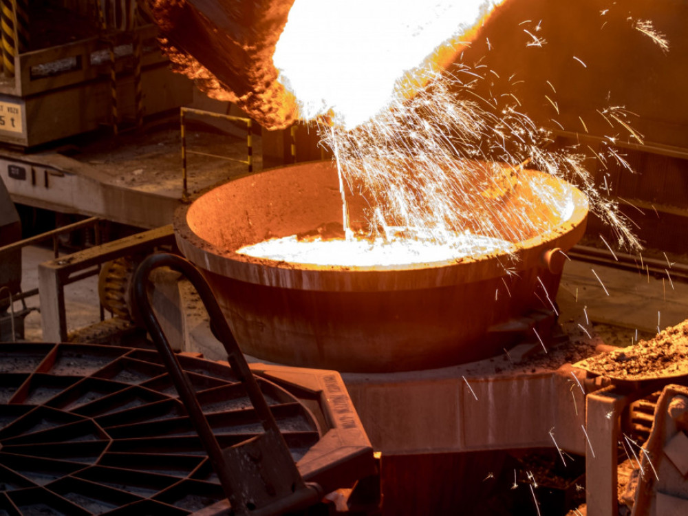 Најголемиот производител на челик предупреди за тешка криза во индустријата
