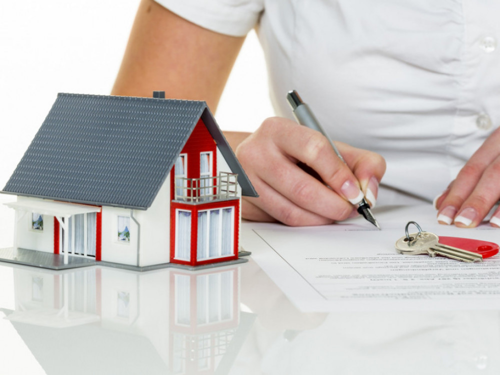 Банките распродаваат живеалишта: Луксуз и багатела на едно место