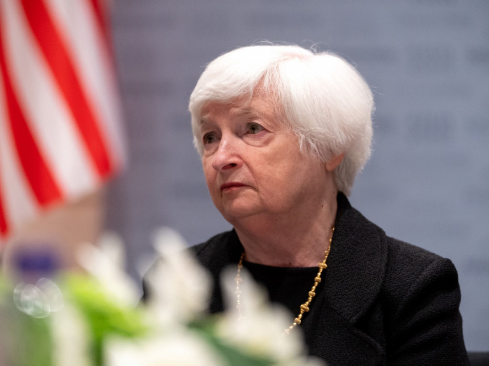 Јелен: Забавувањето на Кина носи ризици